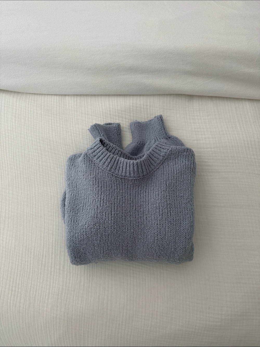 5/25💗 Dusty light Blue Crewneck Sweater